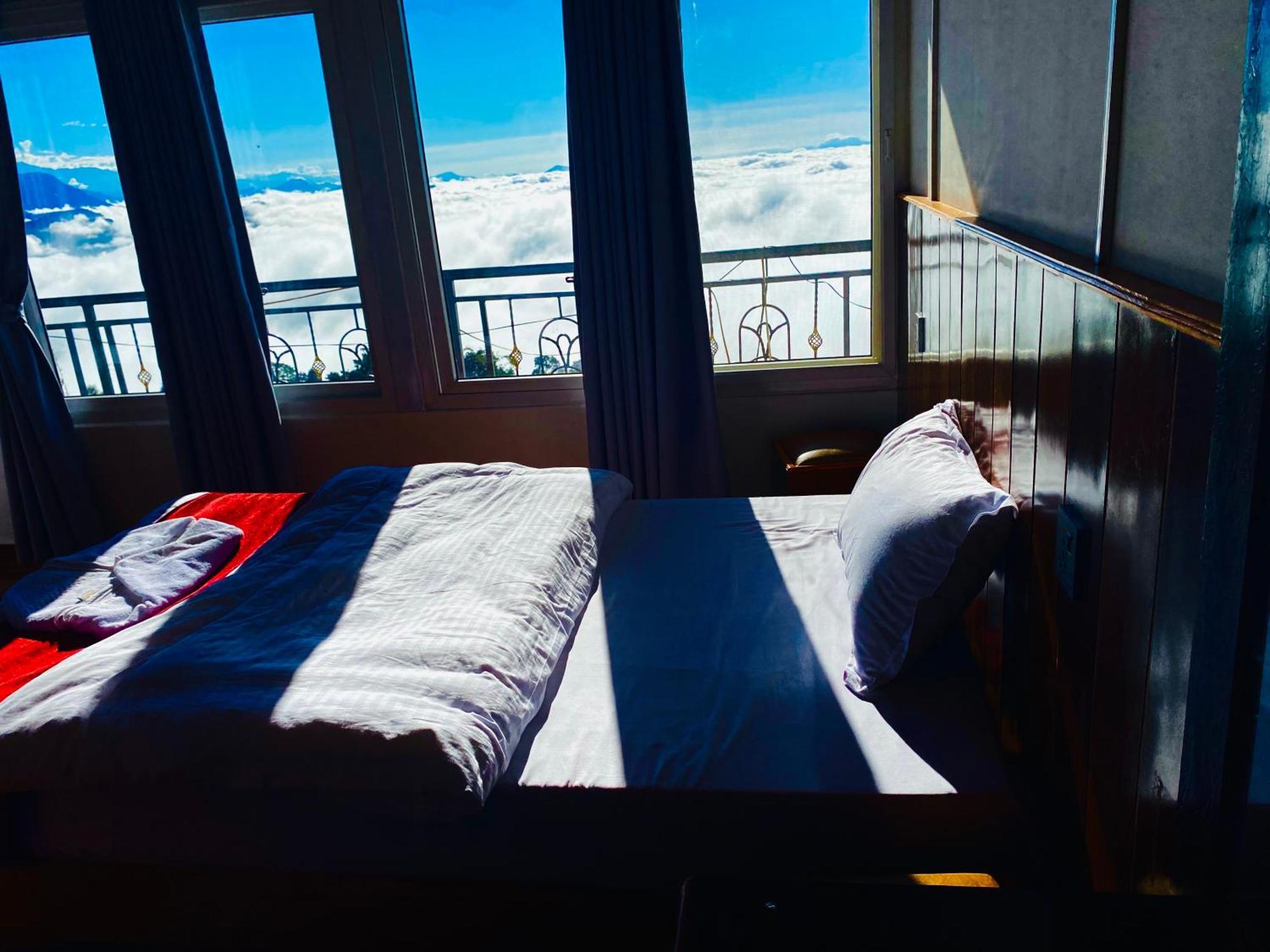 Panoramic View Guest House Sarangkot 포카라 외부 사진